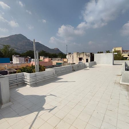 Nivas Hill View Homestay Tiruvannāmalai المظهر الخارجي الصورة